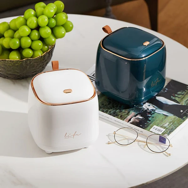 Mini Lixeira Moderna com Tampa Press