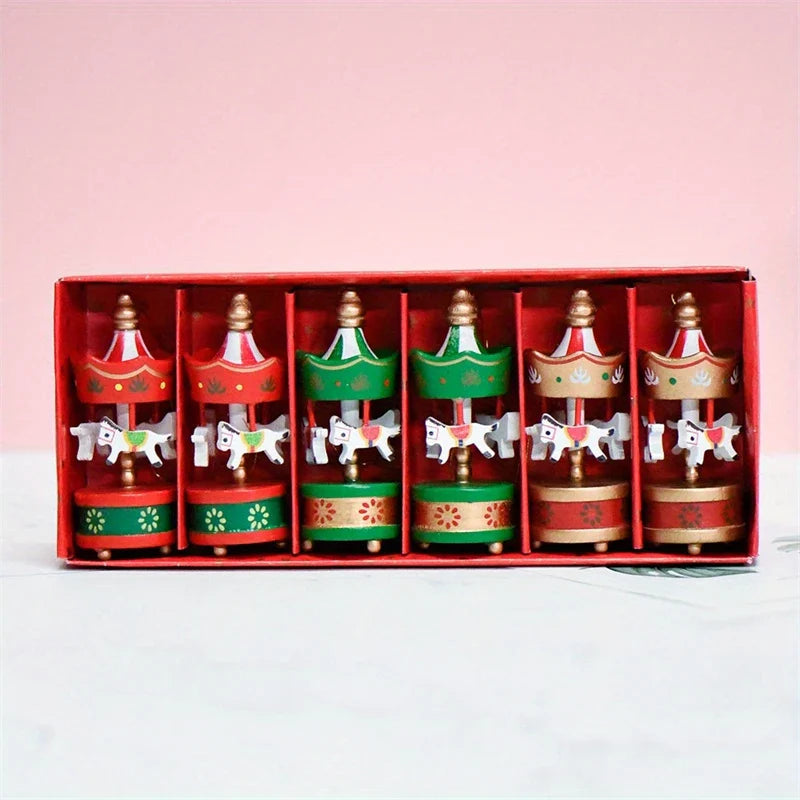 Ornamentos de Carrossel de Madeira | Decoração Natalina Elegante