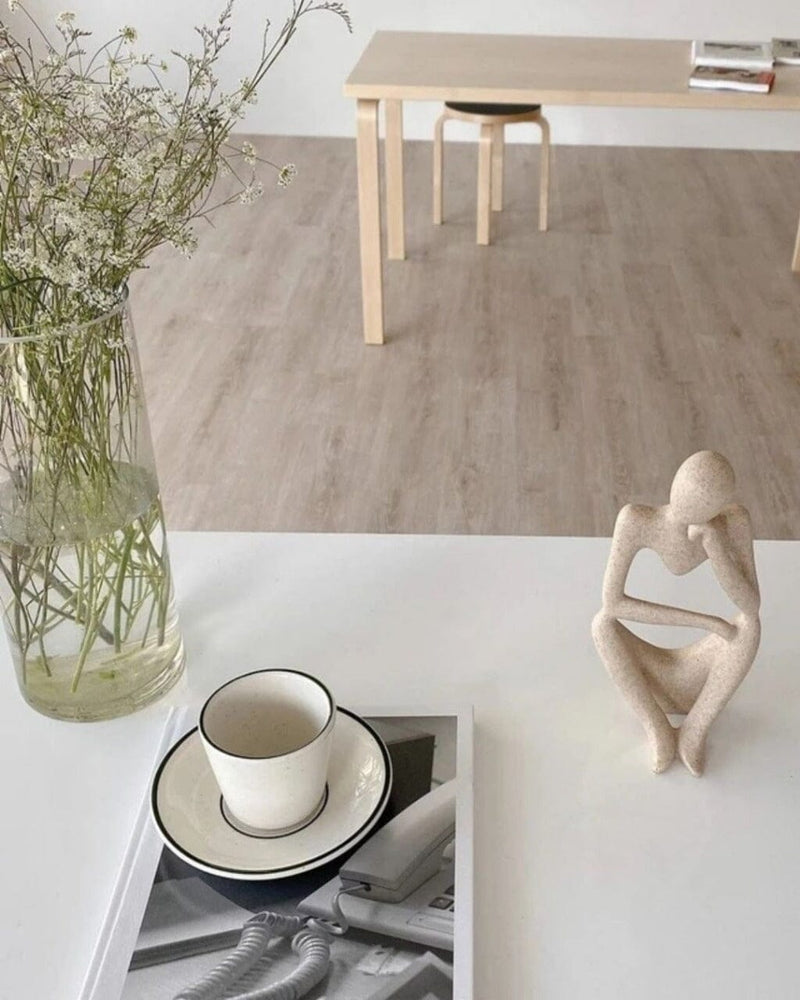 Escultura Abstrata O Pensador